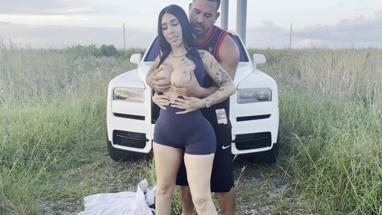 Teddy Tarantino: Miss korinne viene rimorchiata da tarantino teddy in un Cullinan