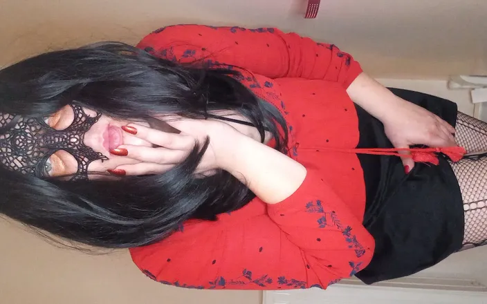 MamaZSekretem: Sexy Crossdresser Cums While Dirty Talks (pov Roleplay Transmom)