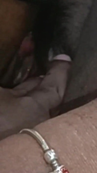 Licking Neighbour Aunty's Pussy
