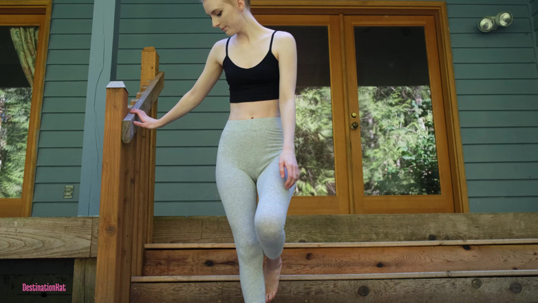 Destination Kat: Wetting My Leggings