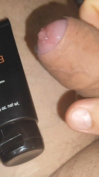 Straight Boy Exploits His Venous Cock to the Extreme.