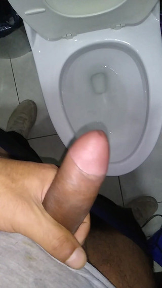 AlexAlejandro13: Saya Di Bilik Mandi