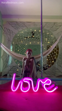 노라의 아침 운동으로 하루를 시작하세요