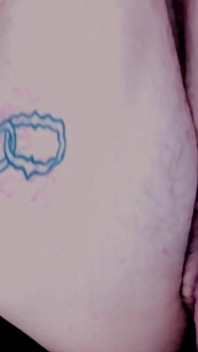 He Rubs That Big Tip