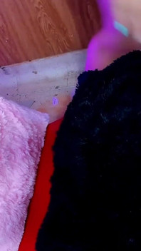 女同性恋自操：独奏乐趣的阴部玩具