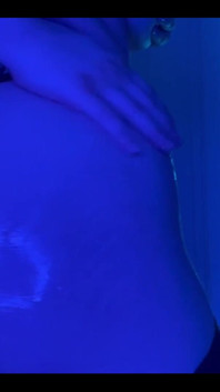 Jucie girl's ass