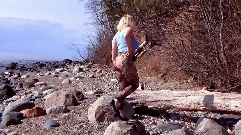 RedRoseRus: 큰 엉덩이의 망사 팬티 스타킹