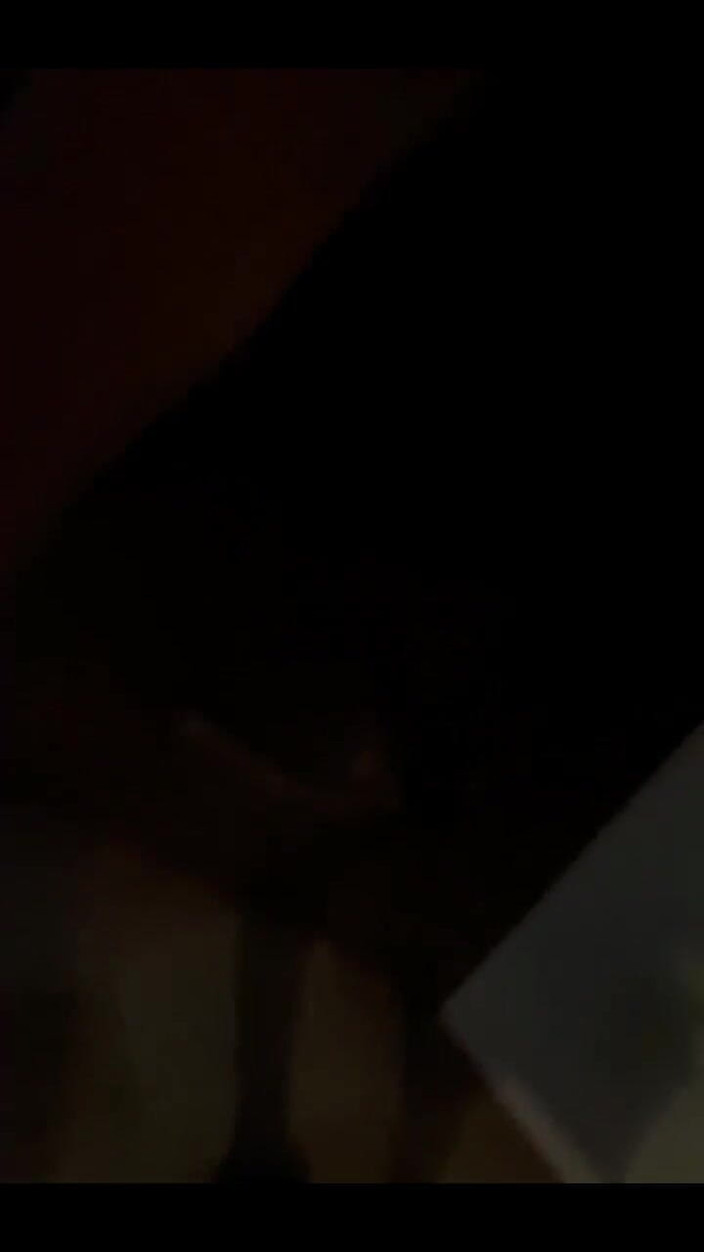 FrauleinP: Nu am o șansă de a face pipi astăzi, așa că...