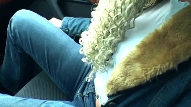 German bitch hunter: Pierced Pussy Dildo Stretch Squirting in The Car
