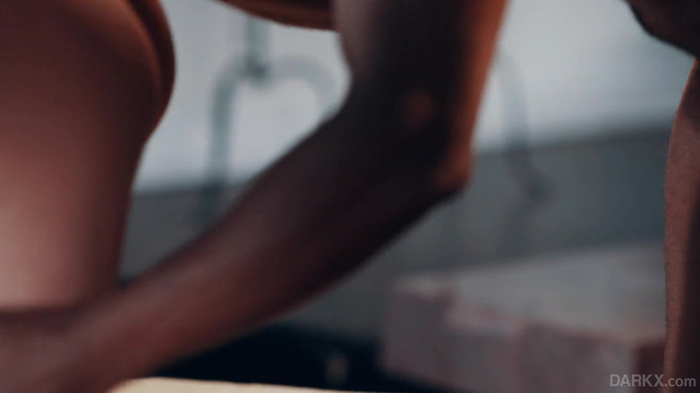 Dark X: Anissa Kate знает, как удовлетворить своего мужчину как королеву! - DarkX