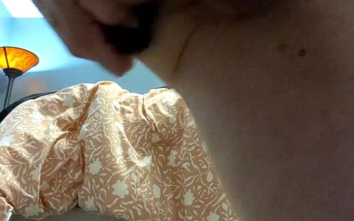 Bald Daddy: 장난감으로 애널 플레이타임을 가진 근육을 가진 가면을 쓴 남자, 악마 Balddaddy