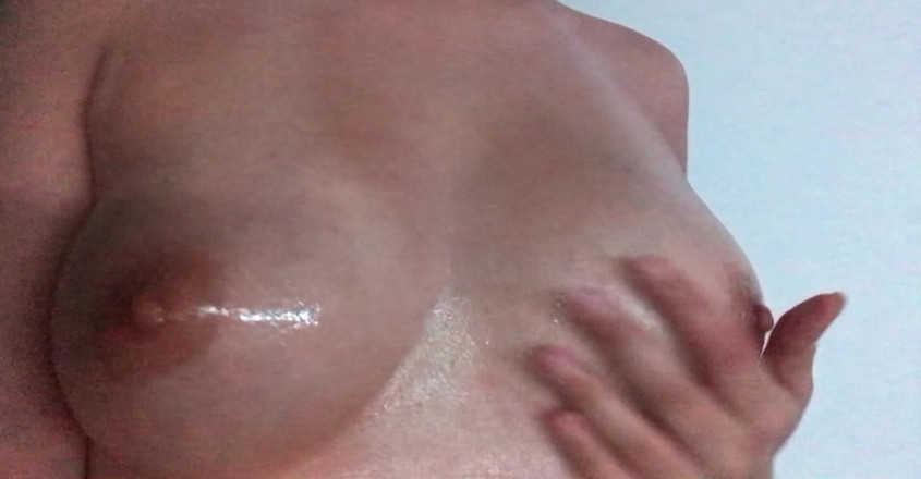 Thebeautybadby: podívejte se na moje velká a bohatá prsa