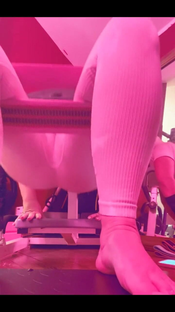 PaintedRose: 계속 앞으로 몇 번이고 계속 전진하십시오.