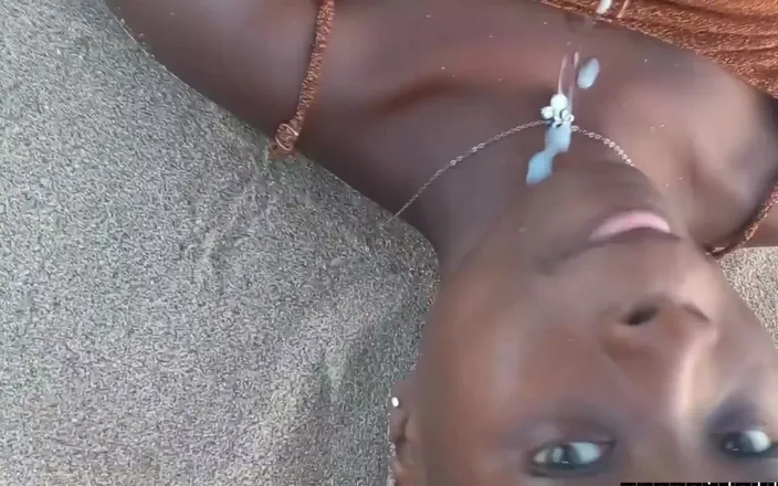 mzansionlyfan: Ebony Giving Blowjob in Public
