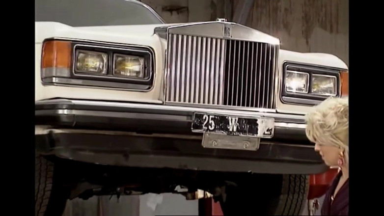 BB Xzess: Garage jahat! Fist, kencing, Mekanik Enema!