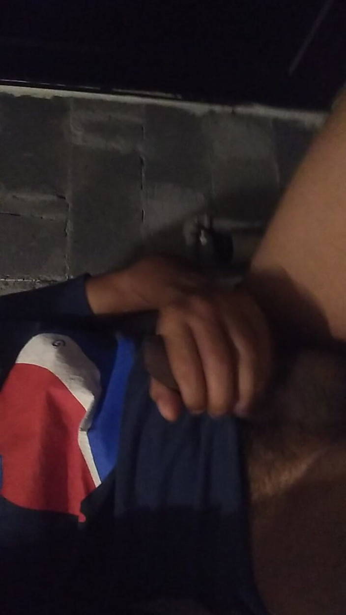 AlexAlejandro13: मेरा लंड आपको कितना माप सकता है कि यह कैसे हस्तमैथुन करता है