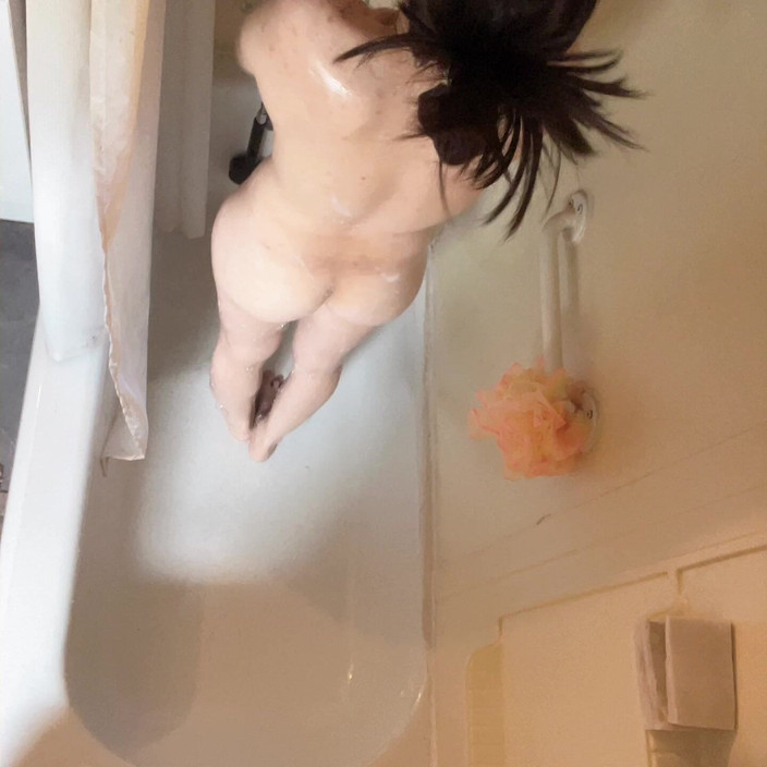 sweethanajapanese: Vou Tomar Banho No Vídeo Do Banho