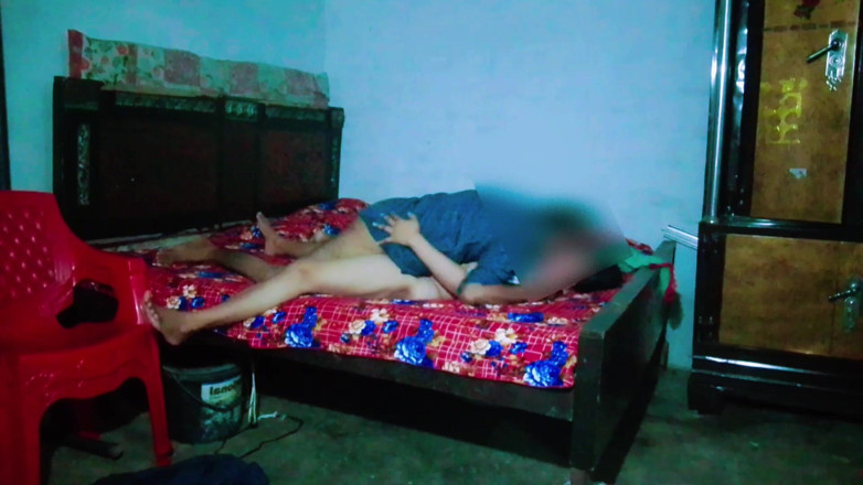 Abida sexy: Gurdato, hari ini Farooq adalah cintaku.