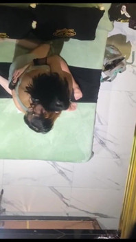 Îmi place să mă înregistrez cum mă culc cu prietenul meu