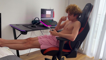 Ethan Lestray: Twink with Huge Dick Fucks Cute Smooth Guy