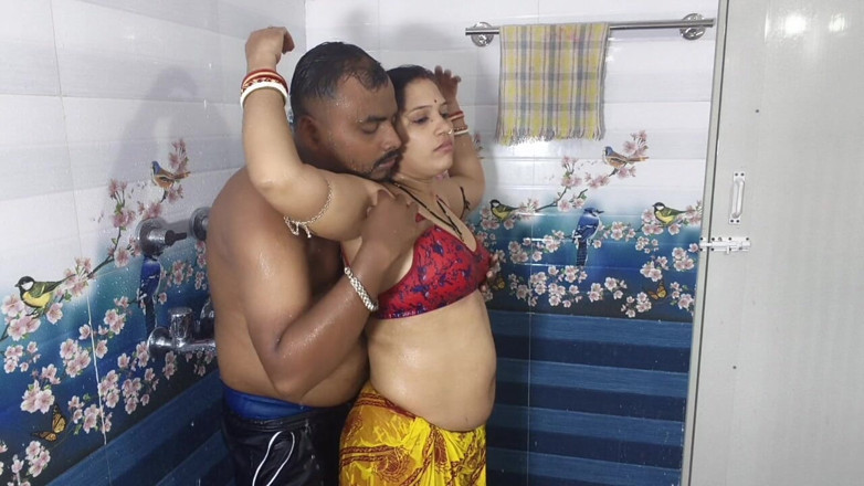 Sona bhabhi: Tatie desi tamoule, romance torride