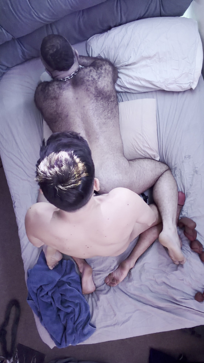 Brett Tyler: Otot ayah tiri berkongkek dubur