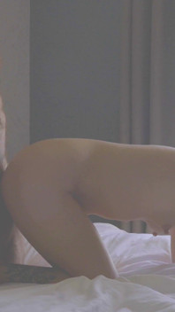 Окно экспозиции: волосатую милфу использует Марина - глубокая глотка и сырая отделка на лицо
