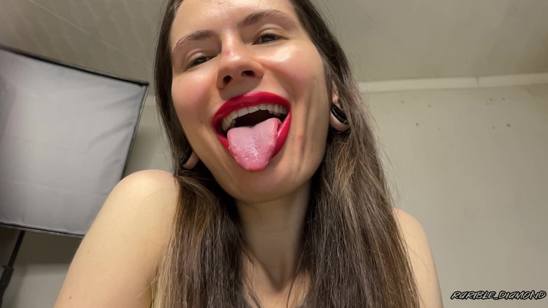 Rarible Diamond: Ty pod moimi plucie slow mo 4 zwyczaj