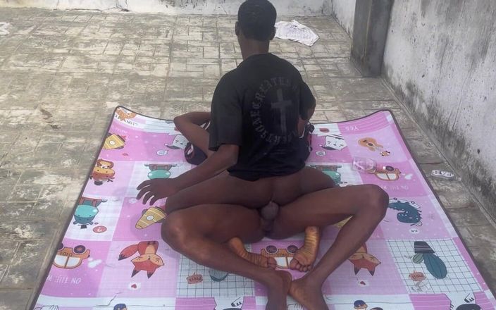 Thelittle_brown: Dame la polla que quiero si tanto