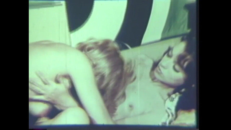 Vintage megastore: Masturbasi Genit