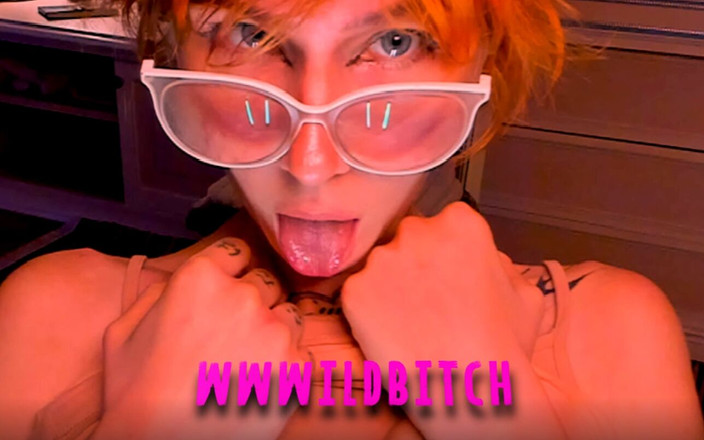 Wild bitch: Je me taquine dans la chambre de ma belle-mère