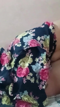 Hintli kadın komşusu tarafından sert sikiliyor. Hintli kadın kayınbiraderi ile seks yapıyor bölüm 2