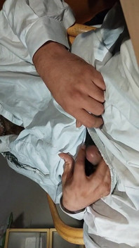 Dirtyjunkbro Angezogen Wie Einen Afghanen, Spielt Mit Seinem Dreck Schwanz