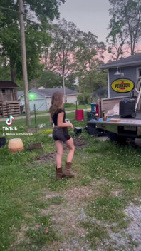 Petite Blonde PAWG Eva Summers 2025 Tiktok Outdoor Summer Fun