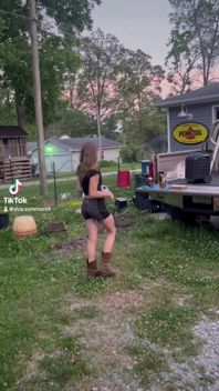 Petite Blonde PAWG Eva Summers 2025 Tiktok Outdoor Summer Fun