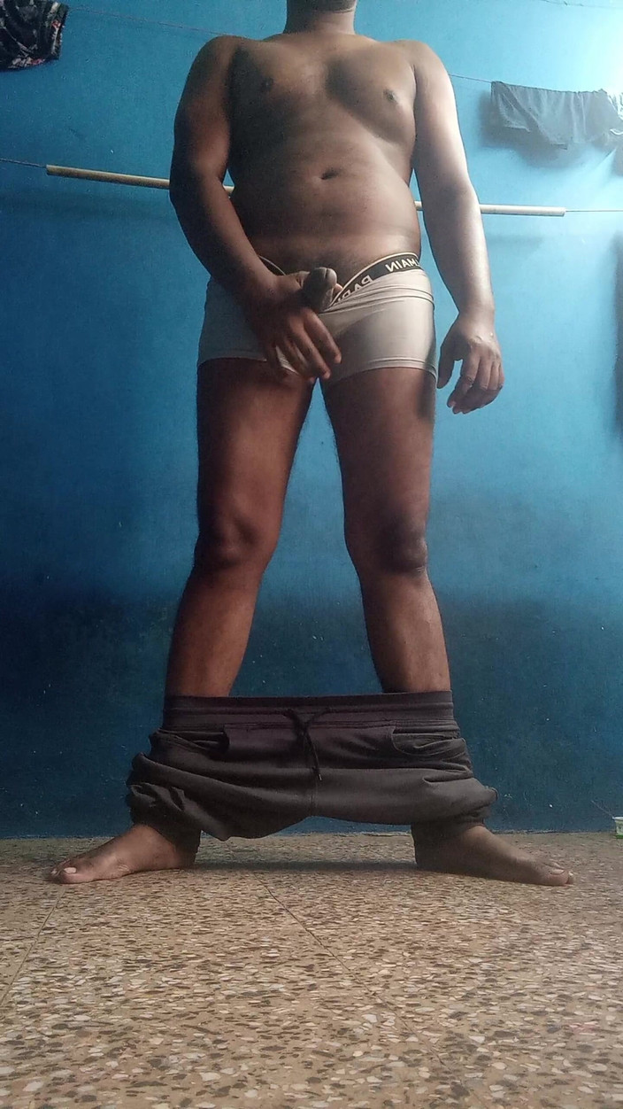 Sweet Indian cock: Velký penis chlapec Excercise s přítelkyní šukání v kundičce