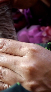 India mallu pone el pene de su marido en la boca