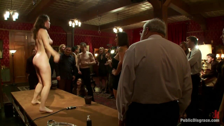 Public Disgrace by Kink: Das partyloch