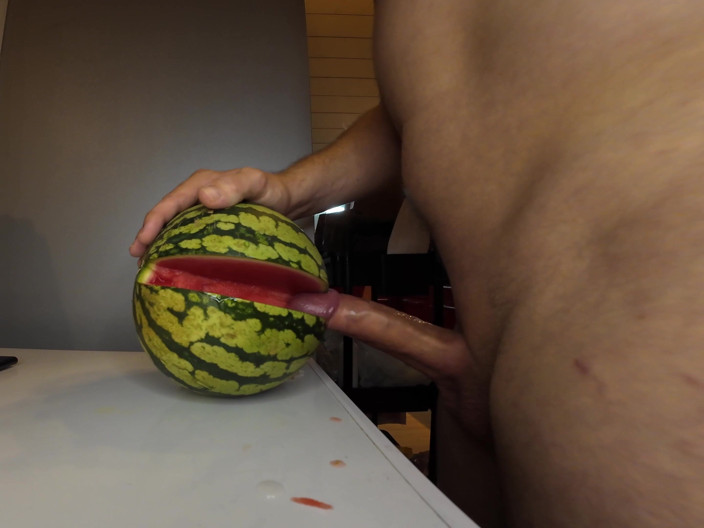 69KinkyCouple: My Way of Beeing a Vegan. Fucking a Watermelon
