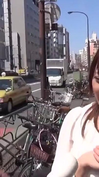 Elegante belleza madura en lencería audaz revela un lado apasionado secreto durante momentos íntimos - pt2