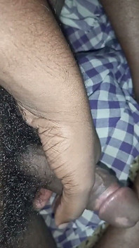 Soy india follando coño grande y negro con besos de labios