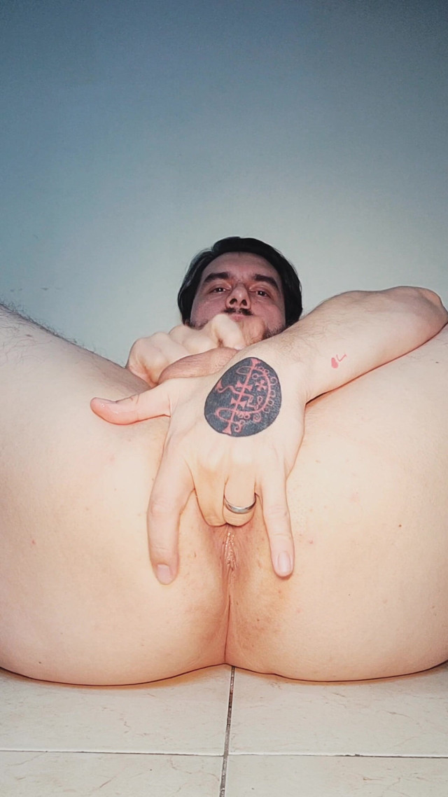 Horny Dildo Session (SlutClosetedFag) Horny Dildo Session (SlutClosetedFag)