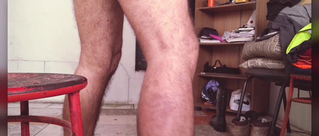 Stink HairyMale: Ợ hơi và xì hơi