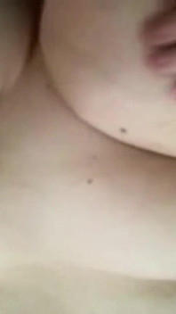 Bbwbootyful - joc sexy cu țâțe solo