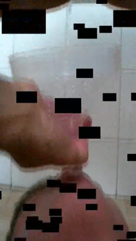 4 Girls Piss Femdom