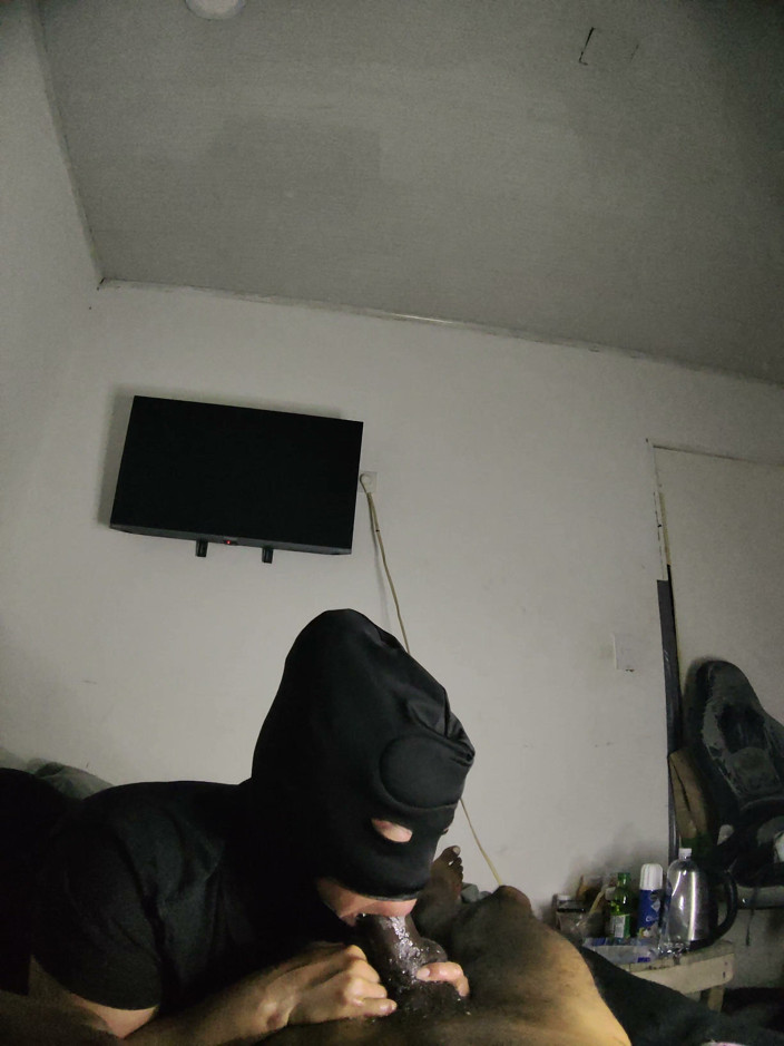 Cum-lobian dickdrainers: Throat Champ Black Mask 4