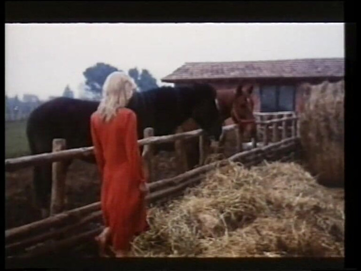 Vintage Movies XXX Best of: Blonda bombă sexy Fantastica Moana suge și călărește pula sălbatică