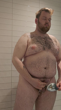Chub Showers in Hotel