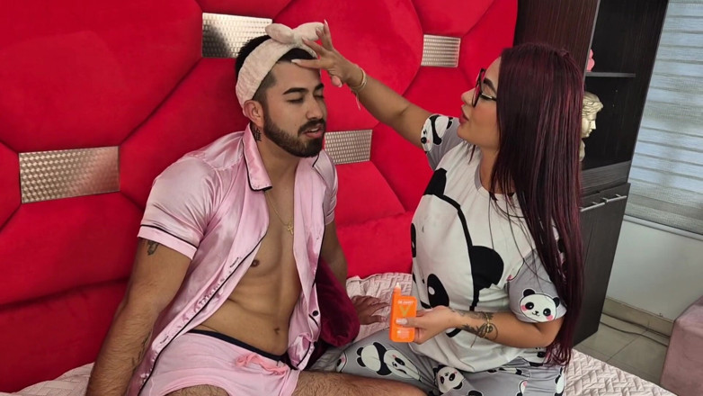 AlejandraPalacios: Video Sleepover with My Gay Friend Ends in Great Fuck