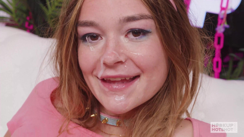 Hookup Hotshot: A Wrecking Cock Fucks Blonde Hottie Della Cate's Pink Holes...